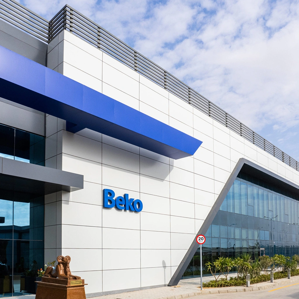 Фасад будівлі бренду Beko