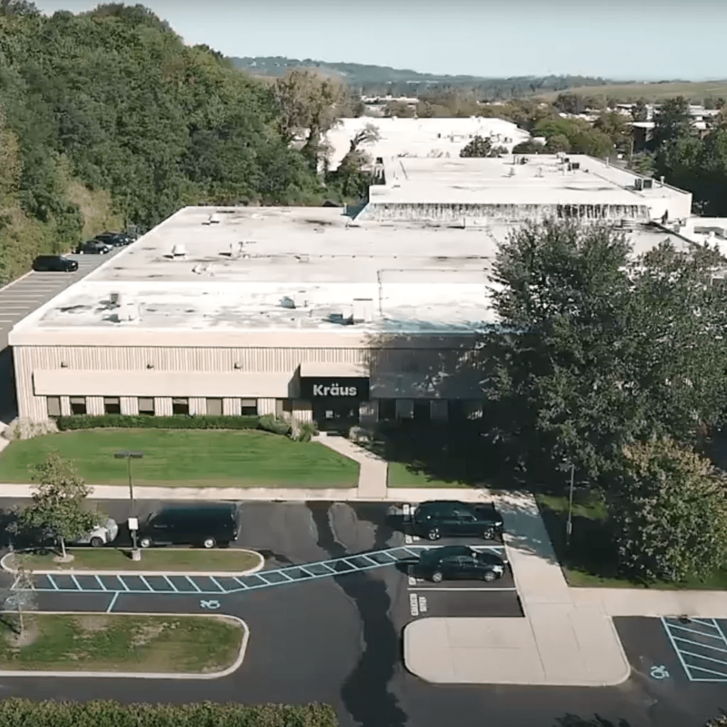 Фасад виробництва Kraus