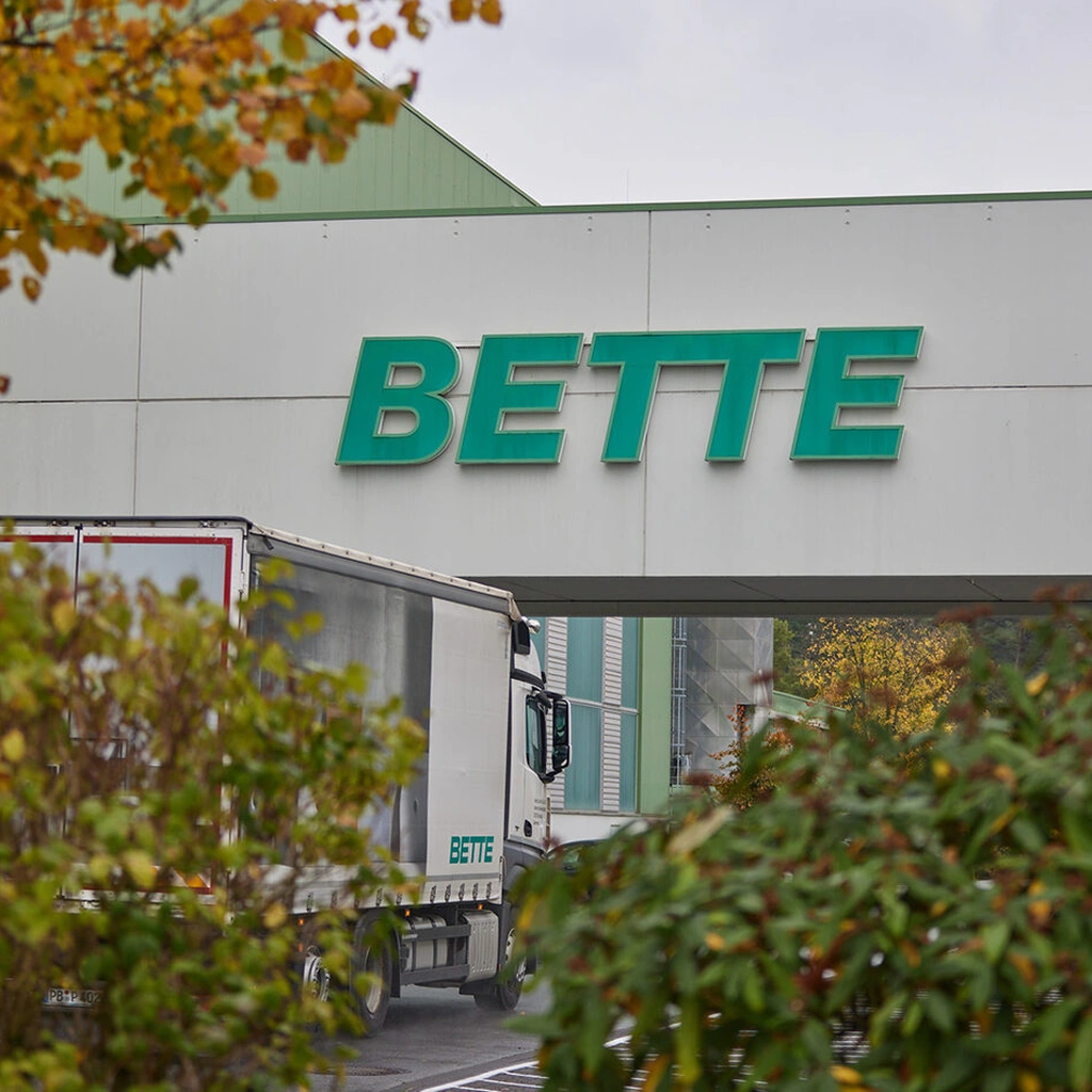 Фасад здания бренда Bette