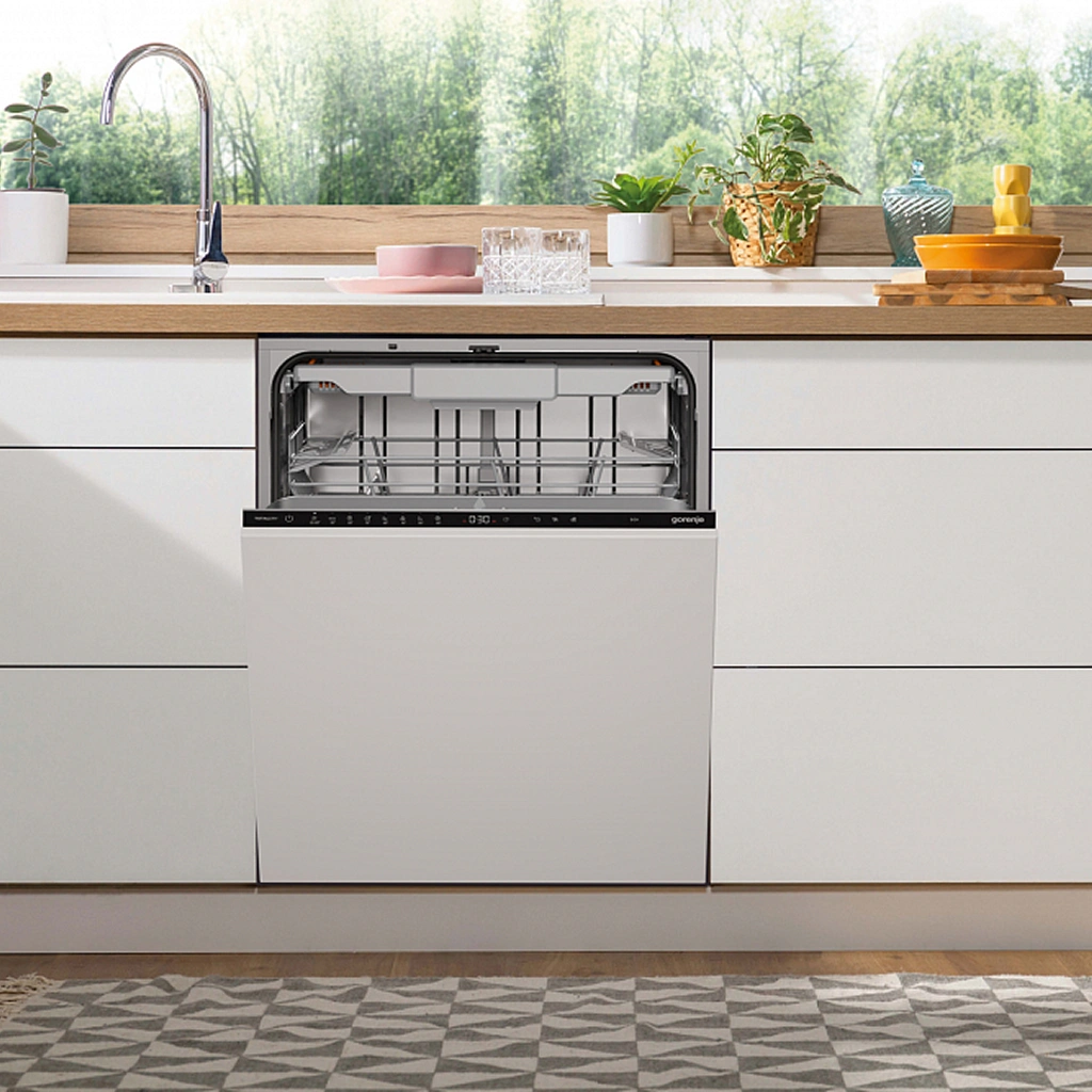 Посудомийна машина Gorenje з тихим режимом